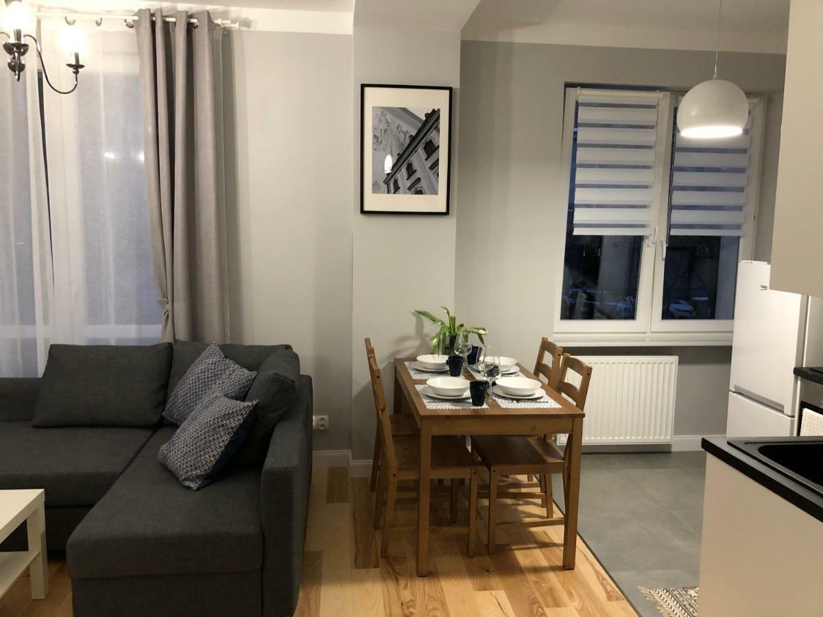 Cr Cichy Apartament W Centrum Bialystok Ngoại thất bức ảnh
