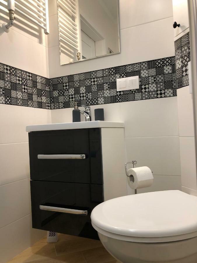 Cr Cichy Apartament W Centrum Bialystok Ngoại thất bức ảnh
